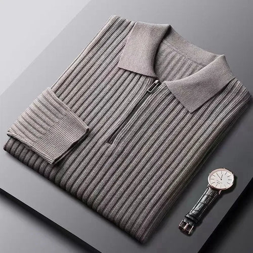 Elegante jersey con cremallera y diseño a rayas