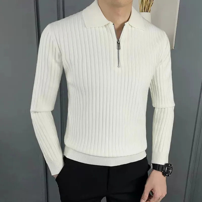 Elegante jersey con cremallera y diseño a rayas